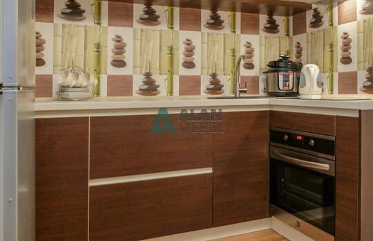 Кухня коричневого цвета 8 