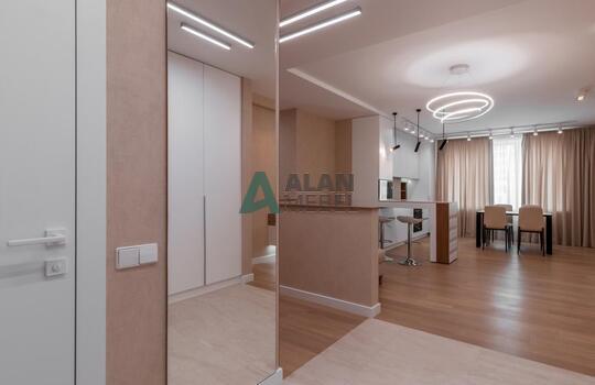 Шкаф в прихожую