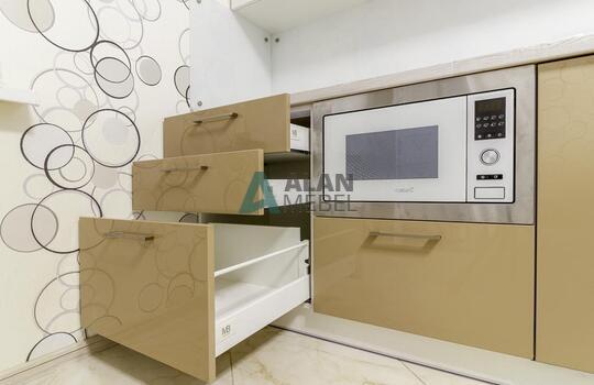 Малогабаритная кухня 1 