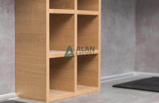 Кухня современная угловая с белым верхом и бежевым низом без ручек по индивидуальному размеру 