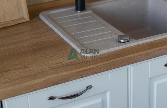 Кухня под окно 11 