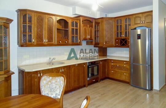 Угловая кухня из массива 3 