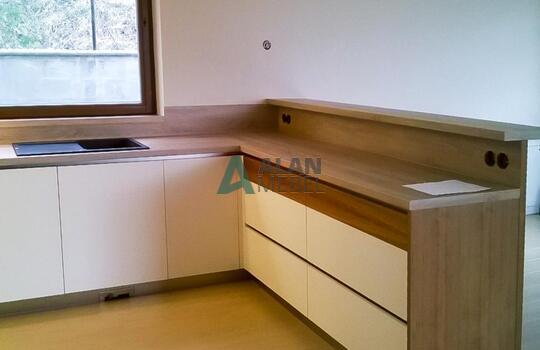 Кухня из Беларуси с доставкой в Москву 