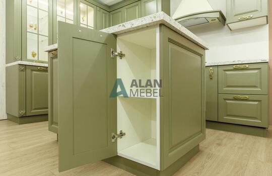 Кухня со стеклом 5 