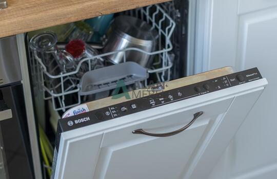 Кухня под окно 11 