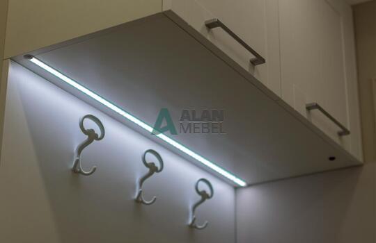 Шкаф в прихожую