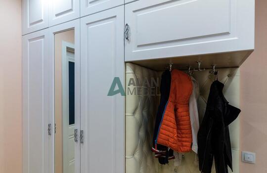 Шкаф в прихожую
