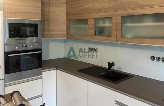 Г-образная кухня 7 