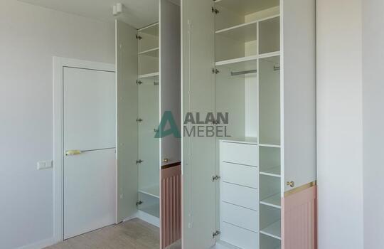 Шкаф для детской комнаты