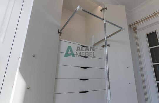 Шкаф в спальню 25