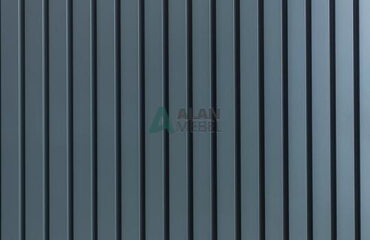 Корпусный шкаф в прихожую