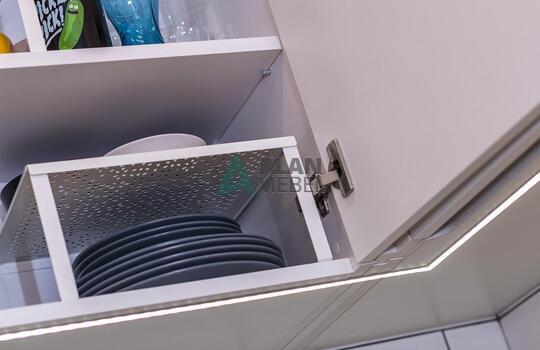 Кухня с фасадами Egger 1 