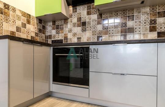 Кухня П-образная 