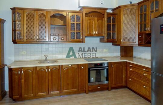 Угловая кухня из массива 3 