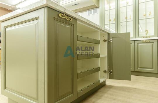 Кухня со стеклом 5 