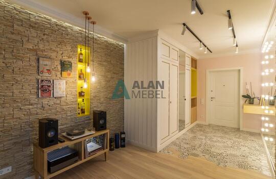 Шкаф в прихожую