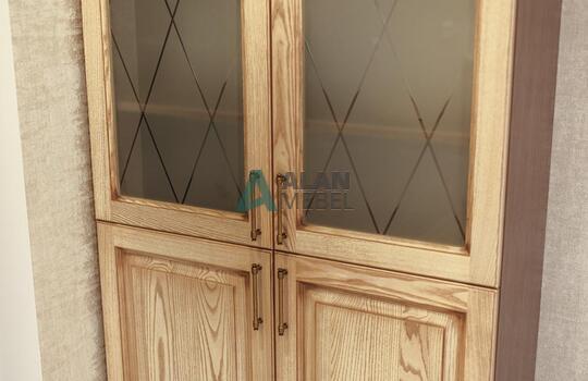 Шкаф для гостиной или большой кухни