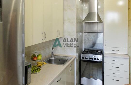 Угловая кухня из пластика 