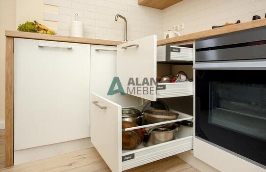 Кухня их шпона дуба 2 