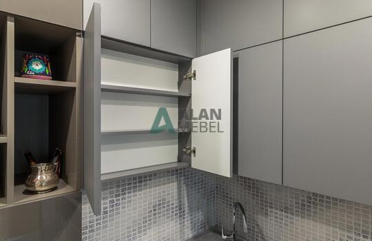 Угловая современная кухня под потолок 