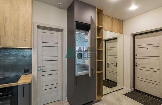 Современная угловая кухня с барной стойкой 