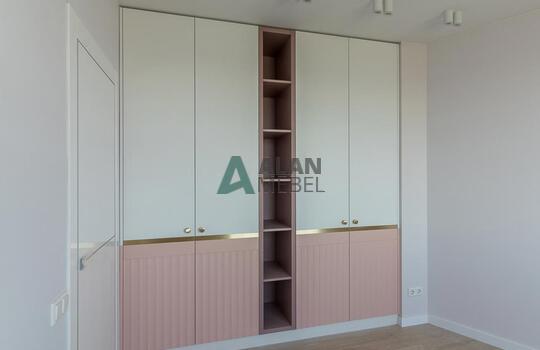 Шкаф для детской комнаты