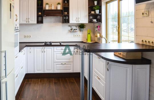 Кухня с барной стойкой 5 