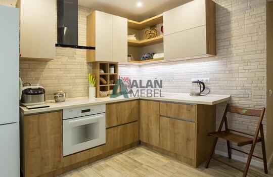 угловая акриловая кухня и ДСП под дерево в светлых отттенках и современном стиле на заказ 