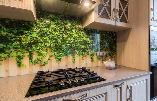 Классическая угловая кухня из дубового шпона 