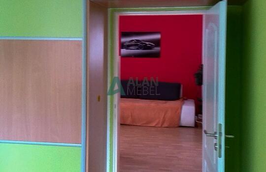 Шкаф-купе для детской комнаты