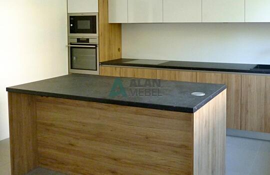 Кухня с островом 3 