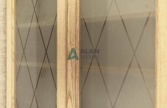 Шкаф для гостиной или большой кухни