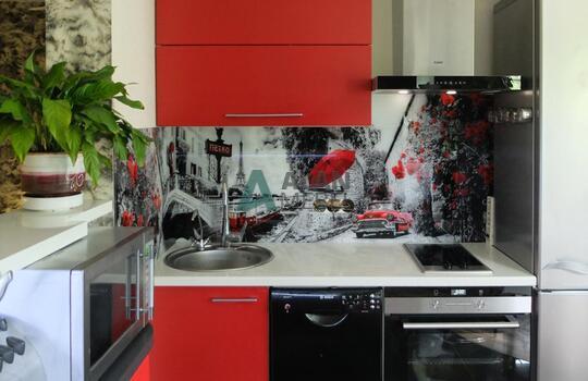 Кухня с барной стойкой 