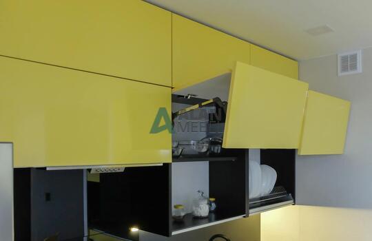 Кухня в стиле хай-тек 8 