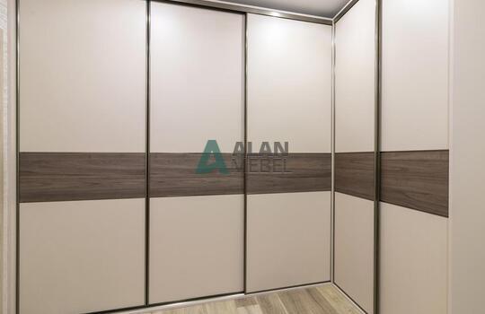 Угловой шкаф-купе для спальни, детской