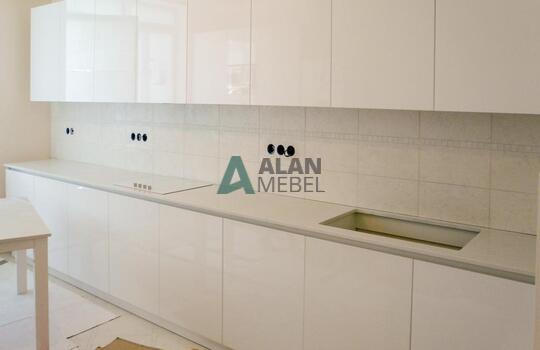 белая пластиковая кухня в стиле минимализм без ручек недорого 