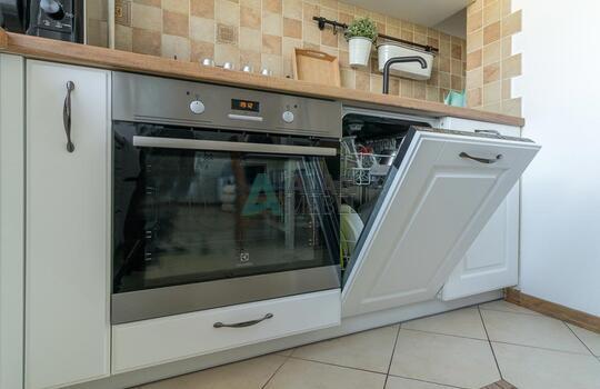 Кухня под окно 11 