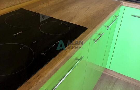 Кухня салатового цвета 3 