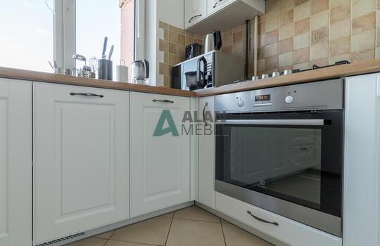 Кухня под окно 11 