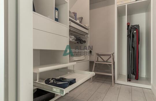 Гардеробная 14