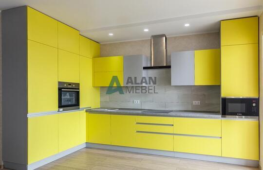 Кухня желтого цвета 1 